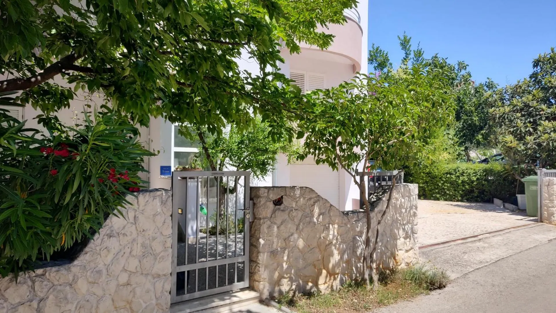 Romantic Oasis Apartments Zadar Croatia