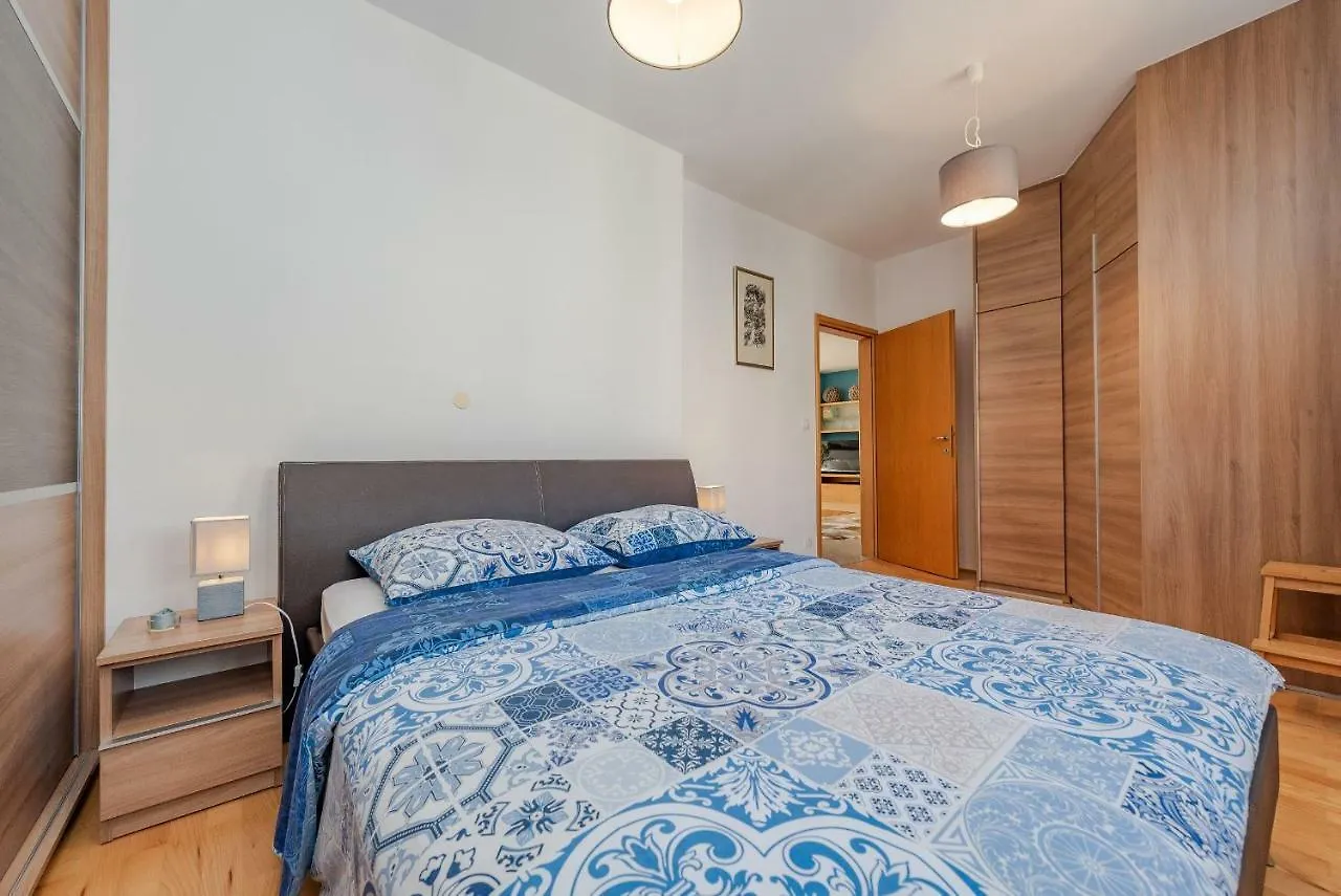 Romantic Oasis Apartments Zadar 0*,