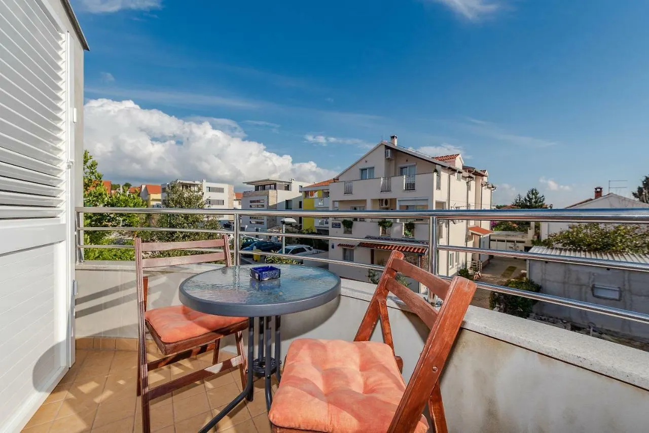 Romantic Oasis Apartments Zadar