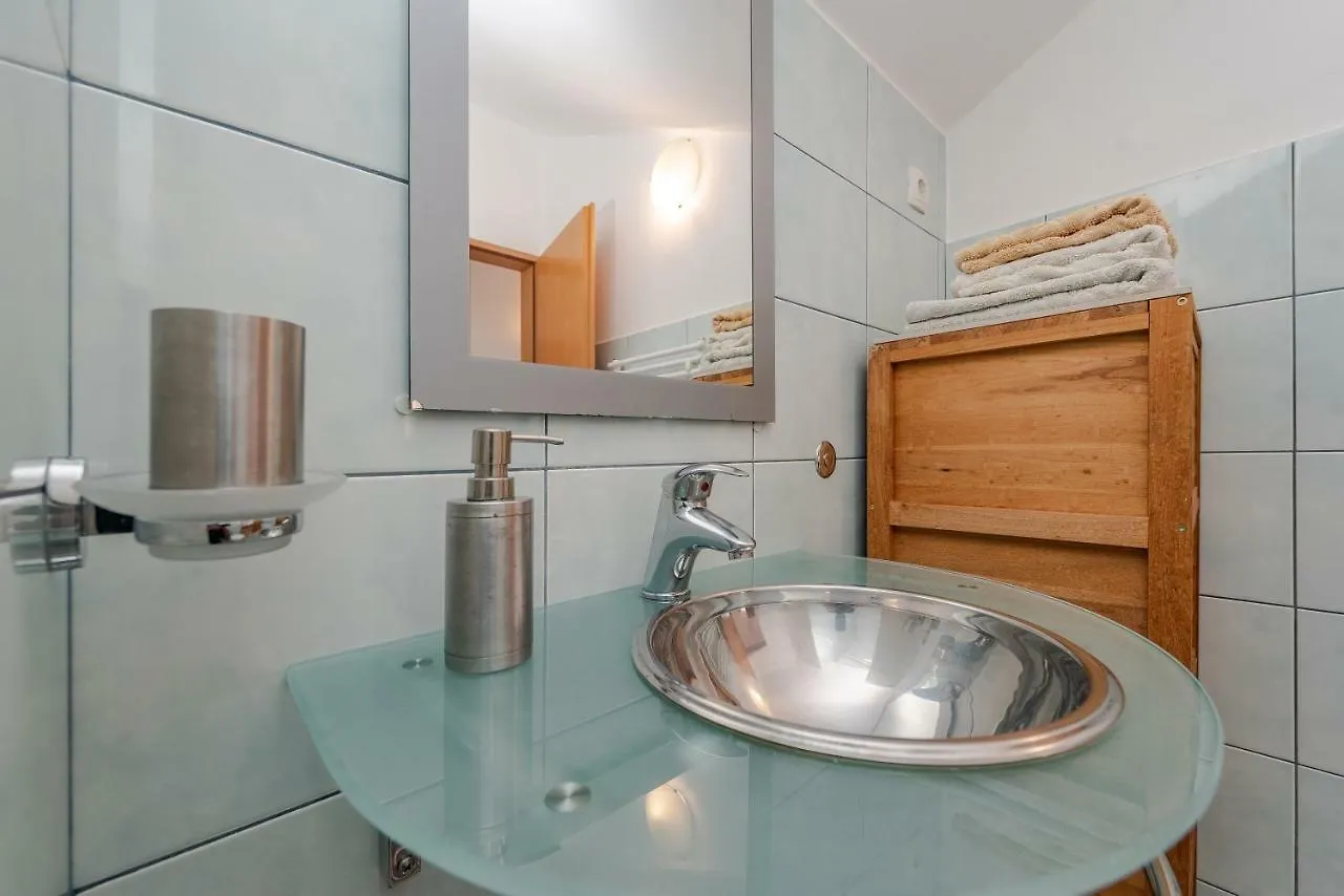 Romantic Oasis Apartments Zadar