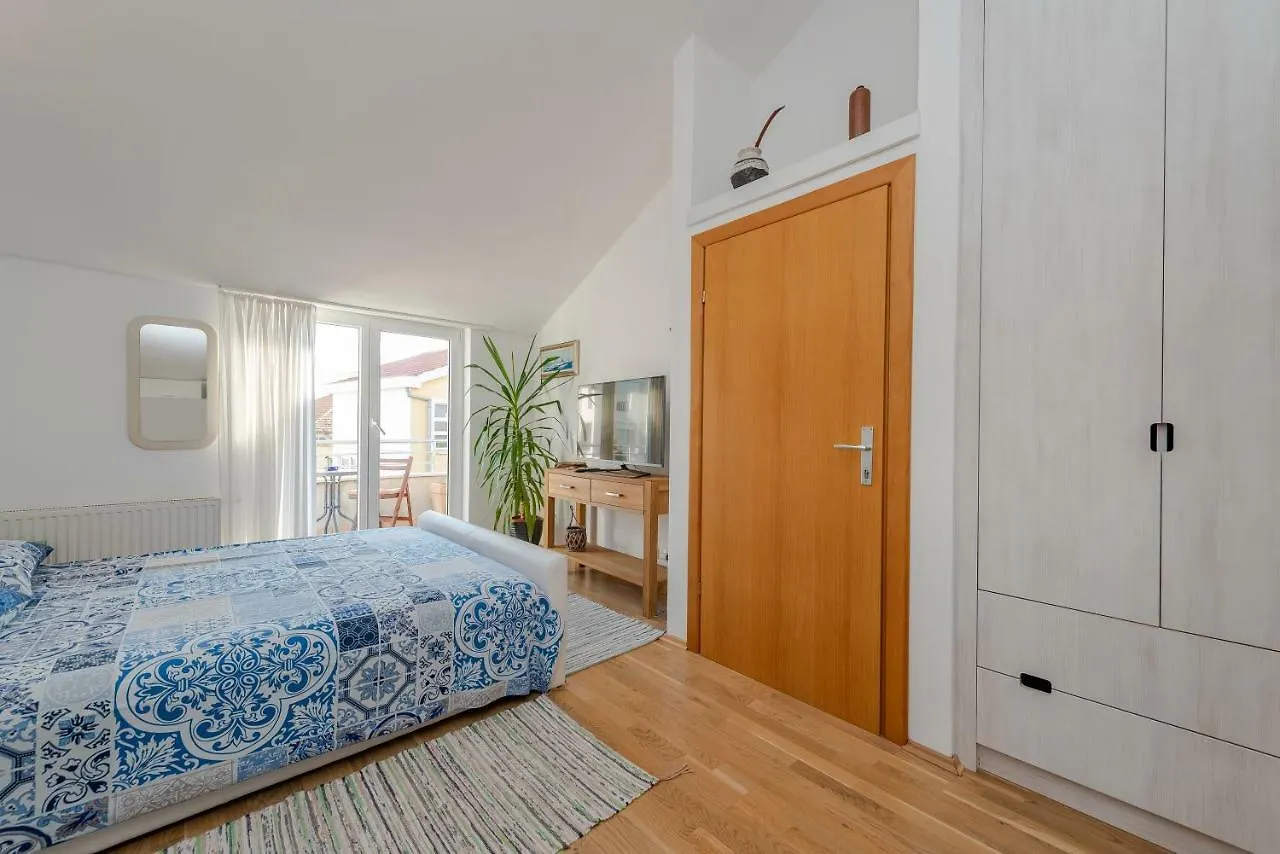 Romantic Oasis Apartments Zadar