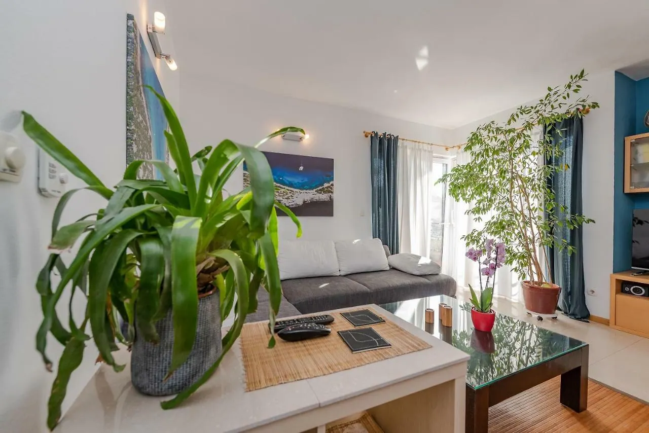 Romantic Oasis Apartments Zadar